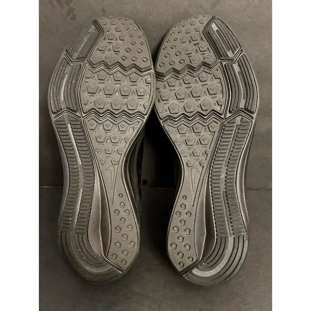 Nike Downshifter 7 running shoes Men’s 9.5